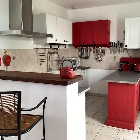 Maison Chaleureuse 2 Hébergement de vacances Puilboreau